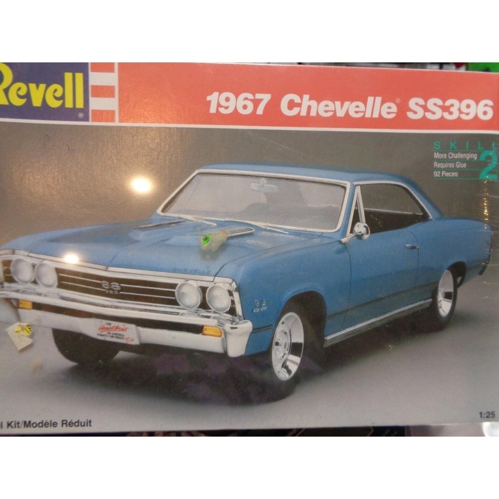 Revell 1967 Chevelle SS396 Model Kit 1:25 NIP